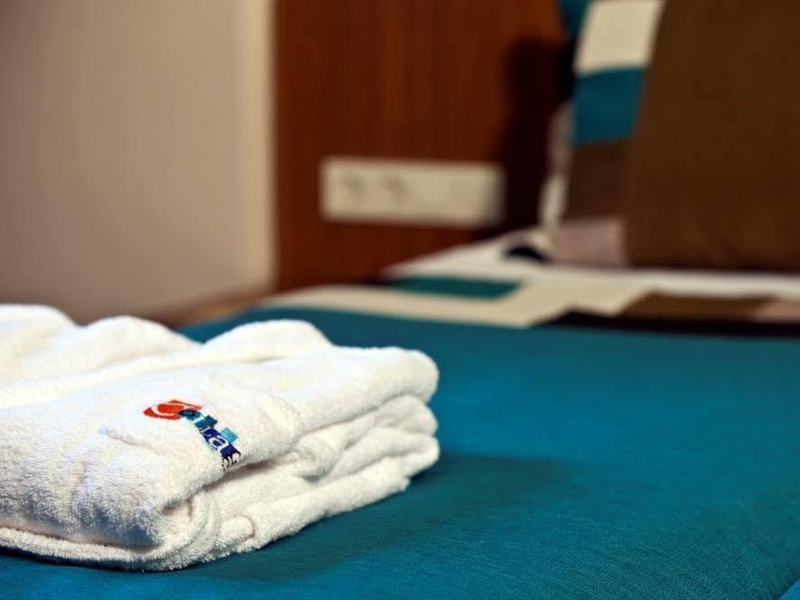 Collage Taksim Hotel Истанбул Екстериор снимка